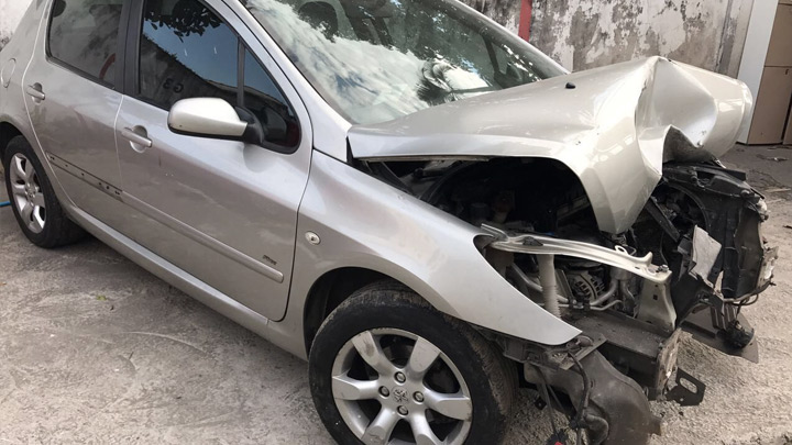 JR Carros Batidos